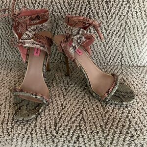 Betsey Johnson Pink and Green Snake Print Women's Heels 7.5